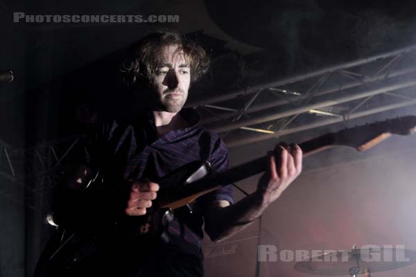 A PLACE TO BURY STRANGERS - 2012-04-15 - PARIS - La Boule Noire - 